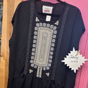 Johnny Was Black Tunic with White Embroidery